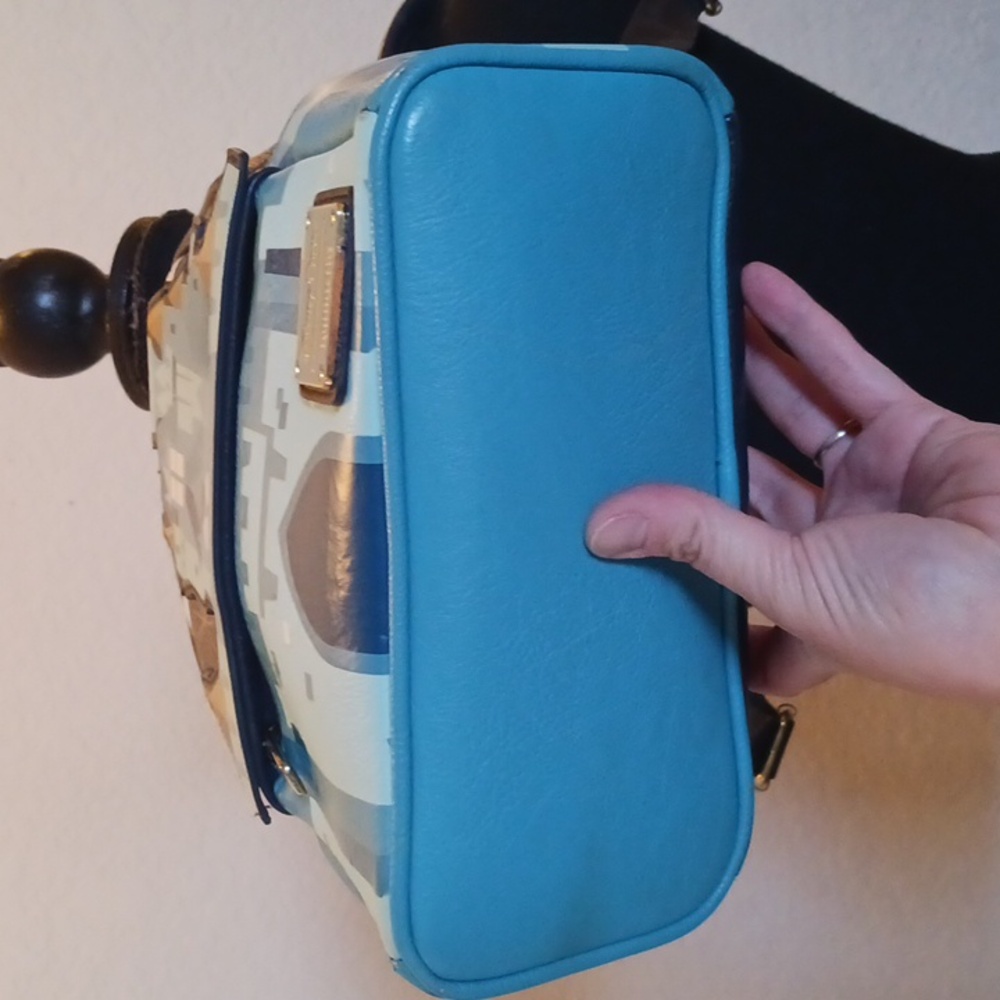 Rare DISNEY parks Cinderellas Castle Loungefly - Picture 3 of 16